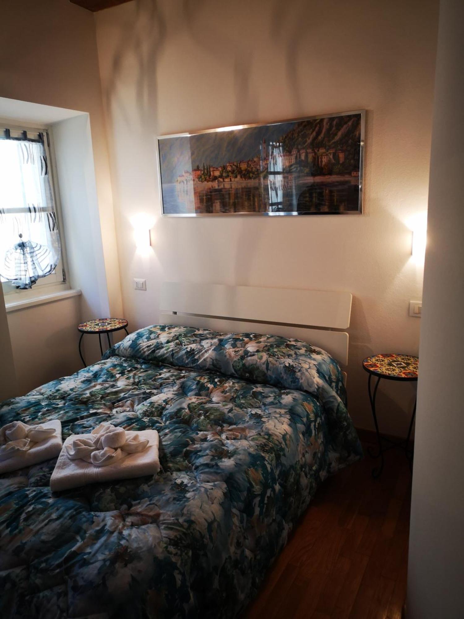 Balconi San Giorgio Acomodação com café da manhã Varenna Exterior foto